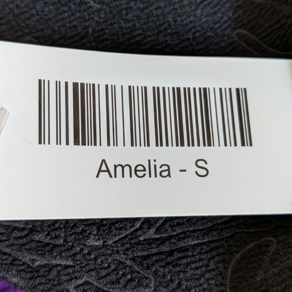 BLACK LulaRoe Amelia (S) - Picture 7 of 7